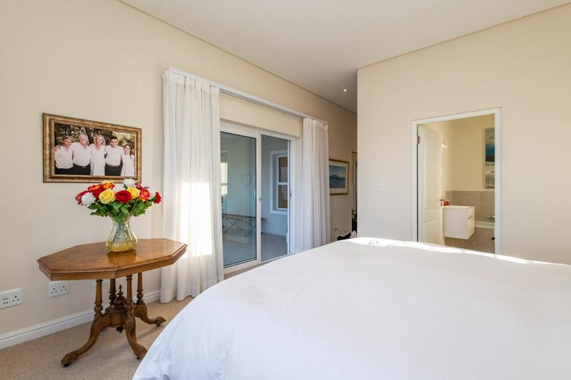 3 Bedroom Property for Sale in Baron View Western Cape